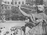 Pogled sa zgrade HNK na Zdenac Života 1950. godine.jpg
